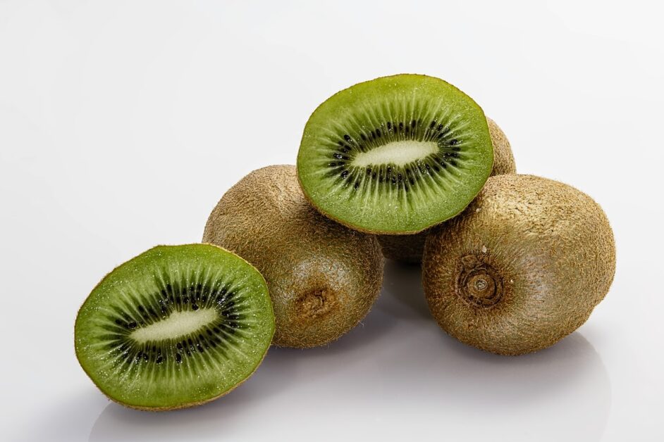 Buah dengan Protein Tertinggi - kiwi