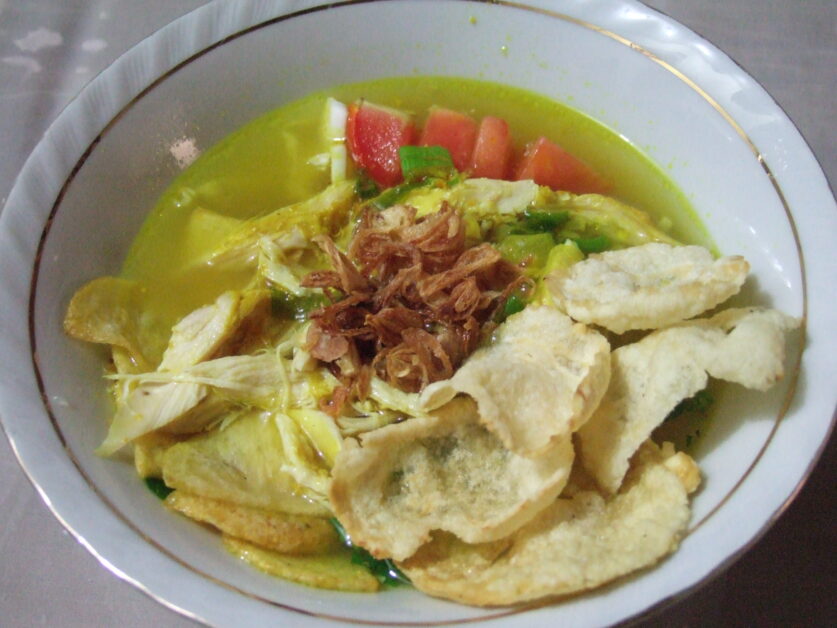 Soto ayam bening - diet mediterania ala indonesia